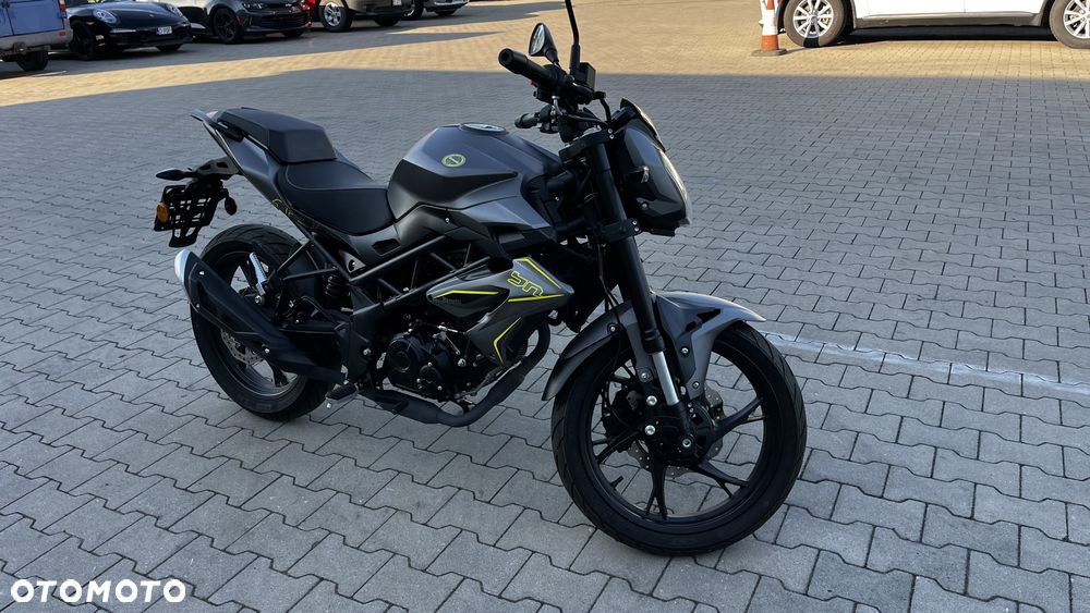 Benelli BN 125 - 5