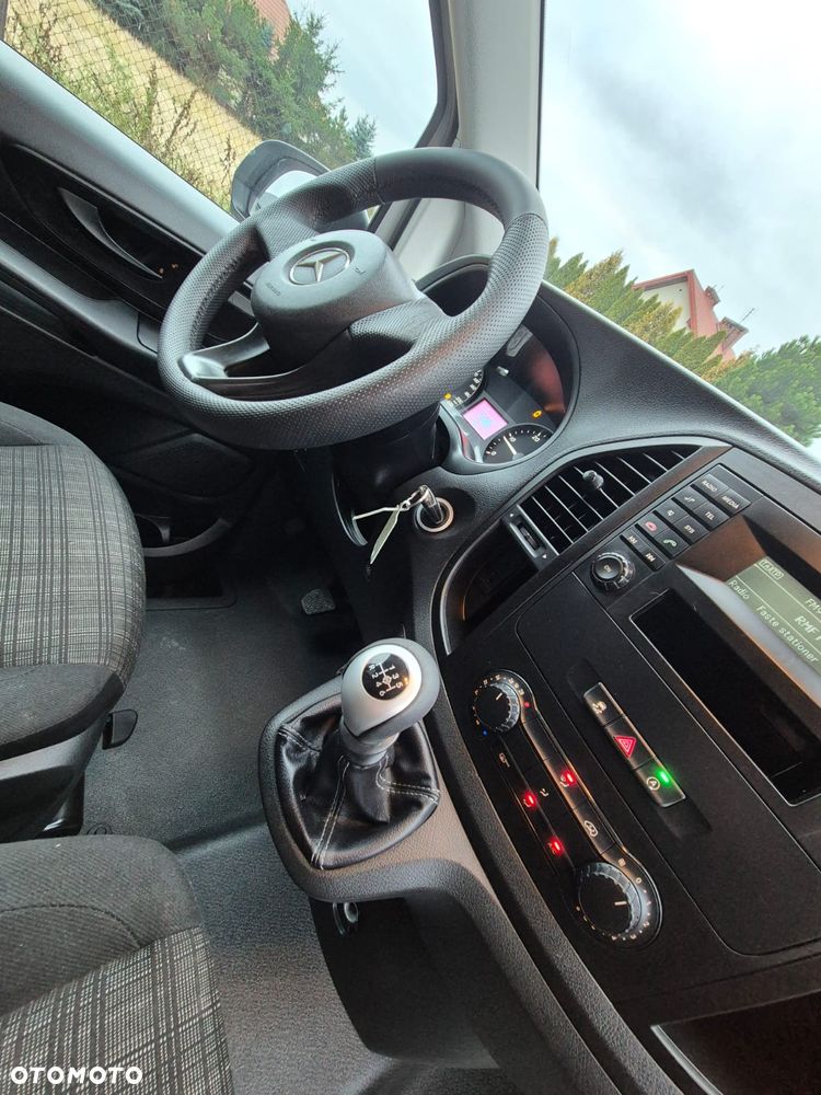 Mercedes-Benz Vito 2,2CDI ExtraLong 6osób Brygadówka Super stan - 22