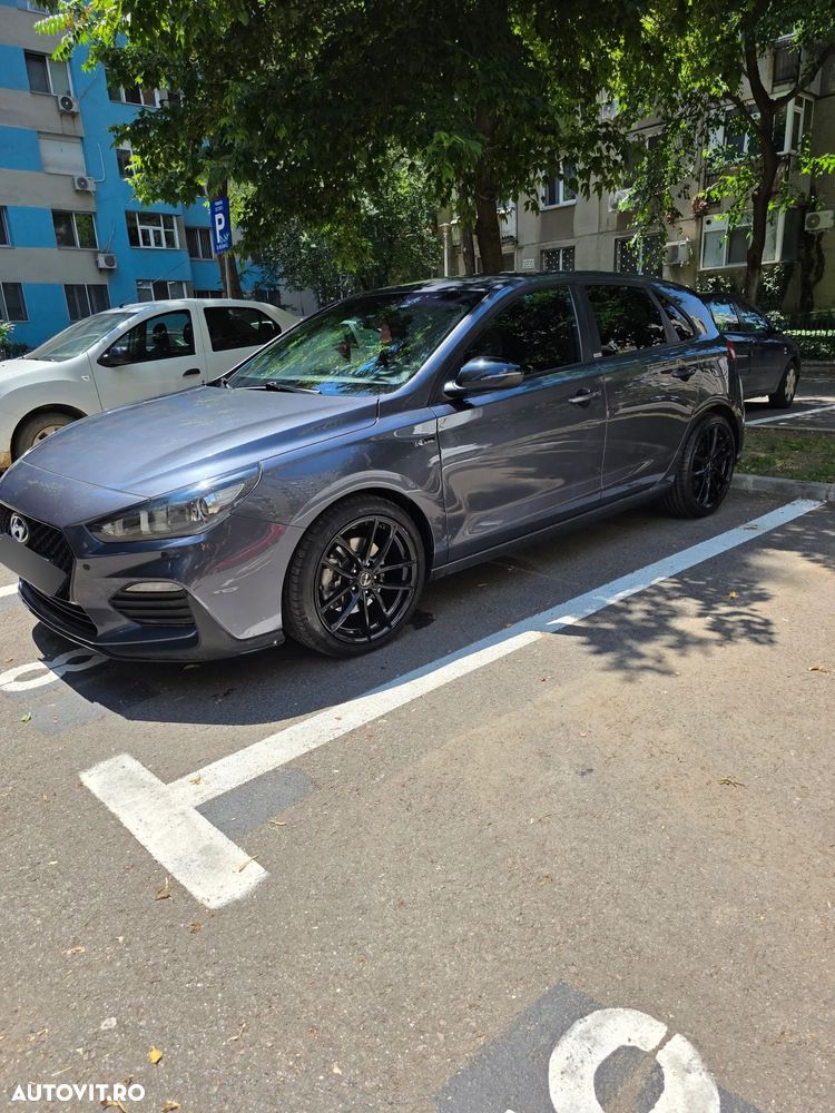 Hyundai i30 1.4 T-GDi 140CP 5DR 7DCT Exclusive - 3