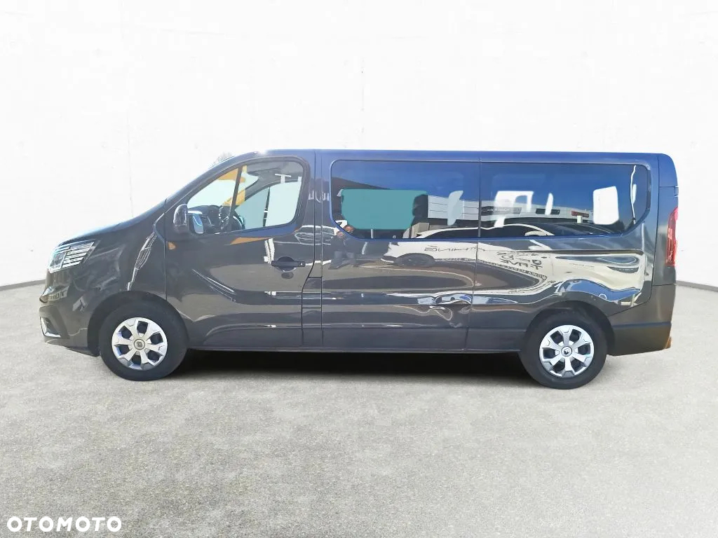 Renault Trafic BUS - 8