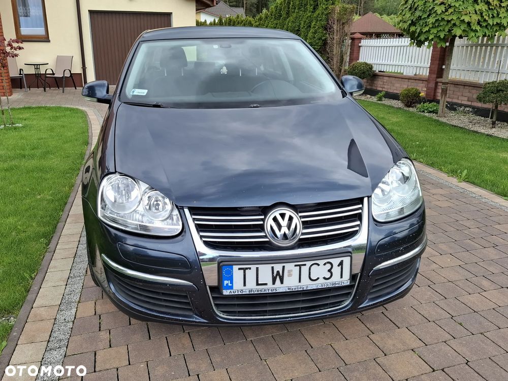 Volkswagen Jetta 1.9 TDI Comfortline - 12