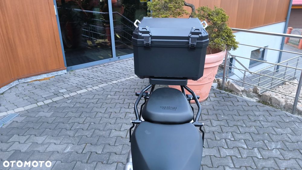 Royal Enfield Himalayan - 35