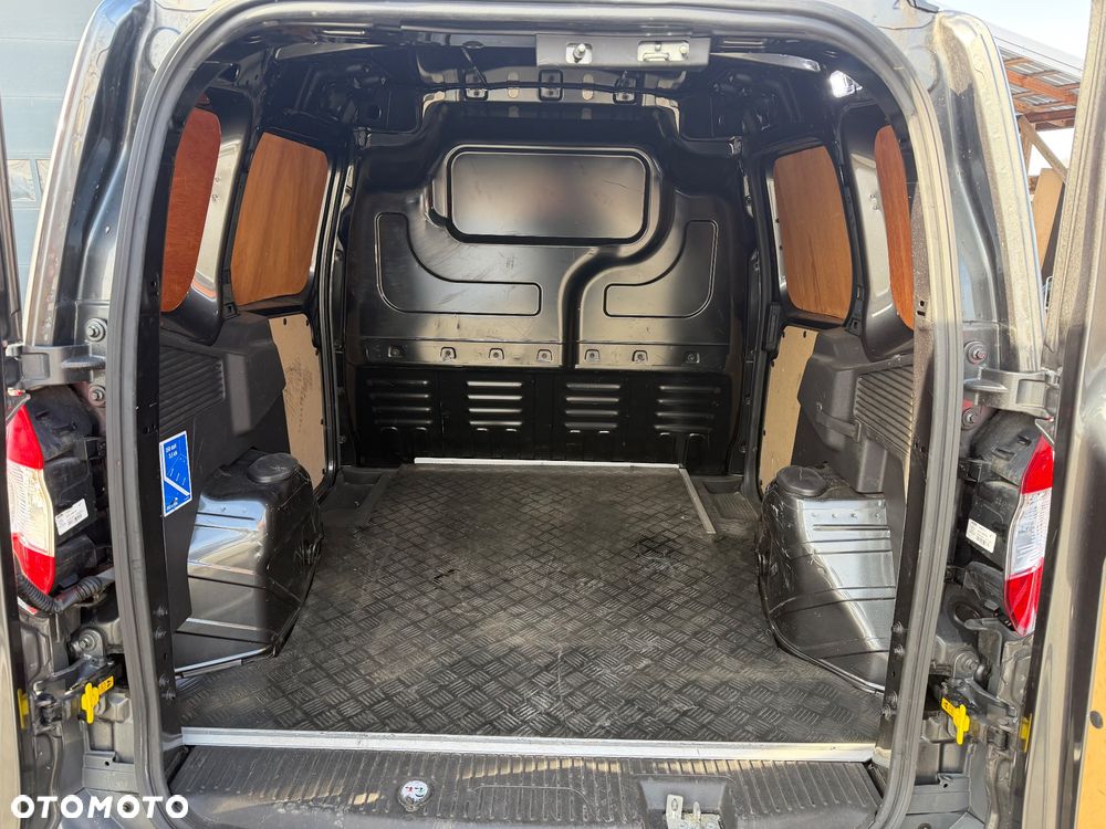 Ford Transit courier - 9