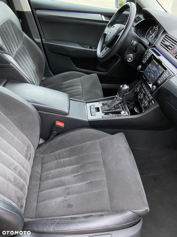 Skoda Superb 2016 photo 4