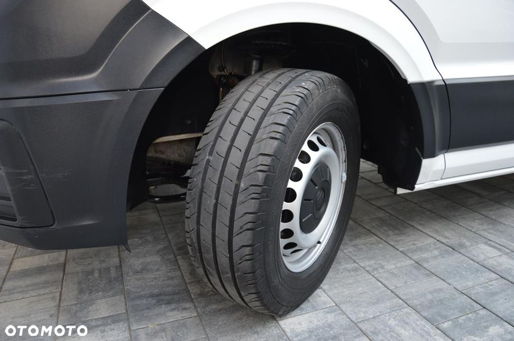 Volkswagen Crafter - 36