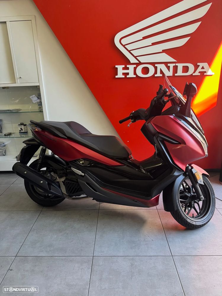 Honda Forza - 5
