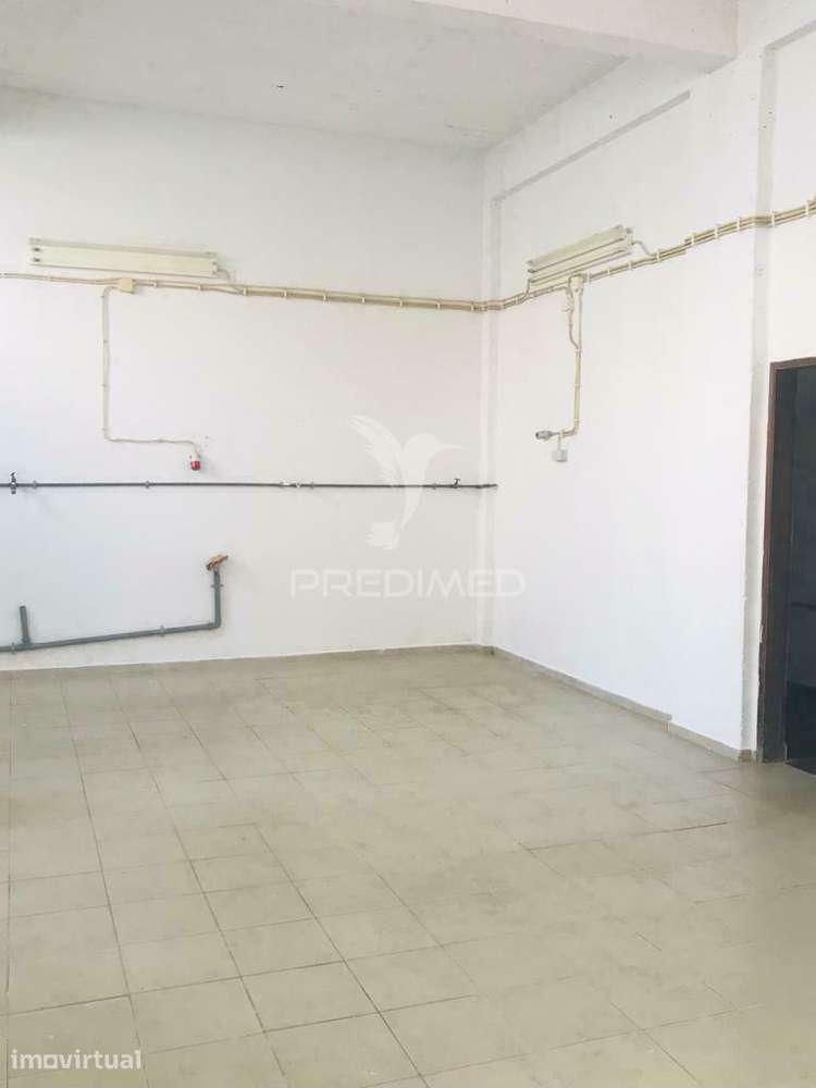 Loja  em Portimão em Local com Serviços Comerciais Diversos - Grande imagem: 5/12