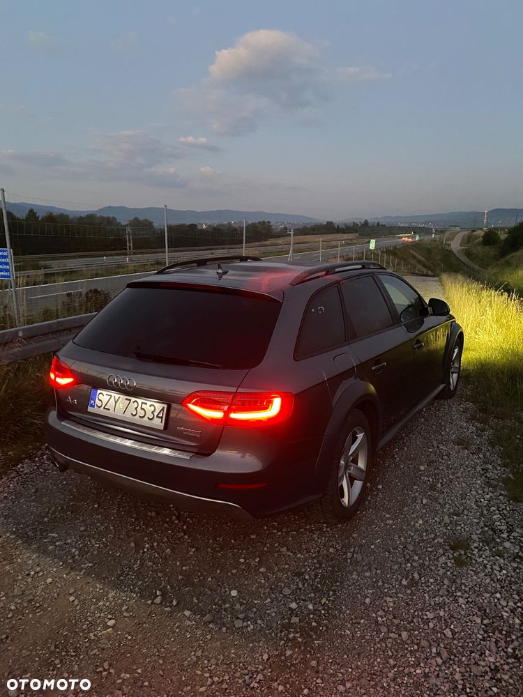 Audi A4 Allroad 2.0 TDI Quattro S tronic - 4