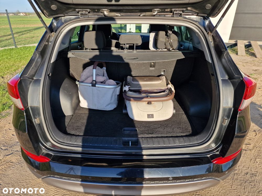 Hyundai Tucson 1.6 GDI BlueDrive Style 2WD - 8