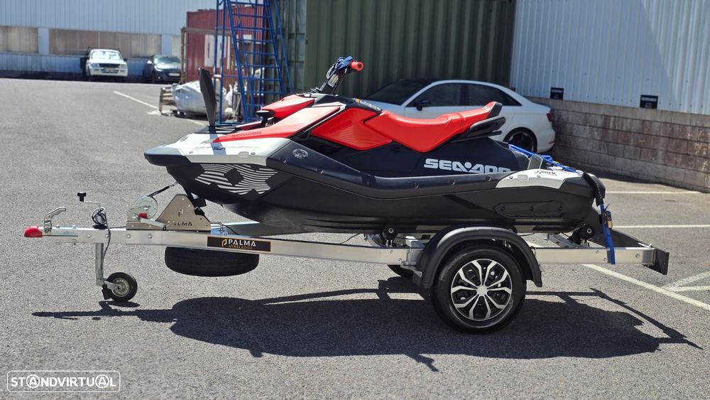 Sea-Doo Spark Trixx 2UP - 12