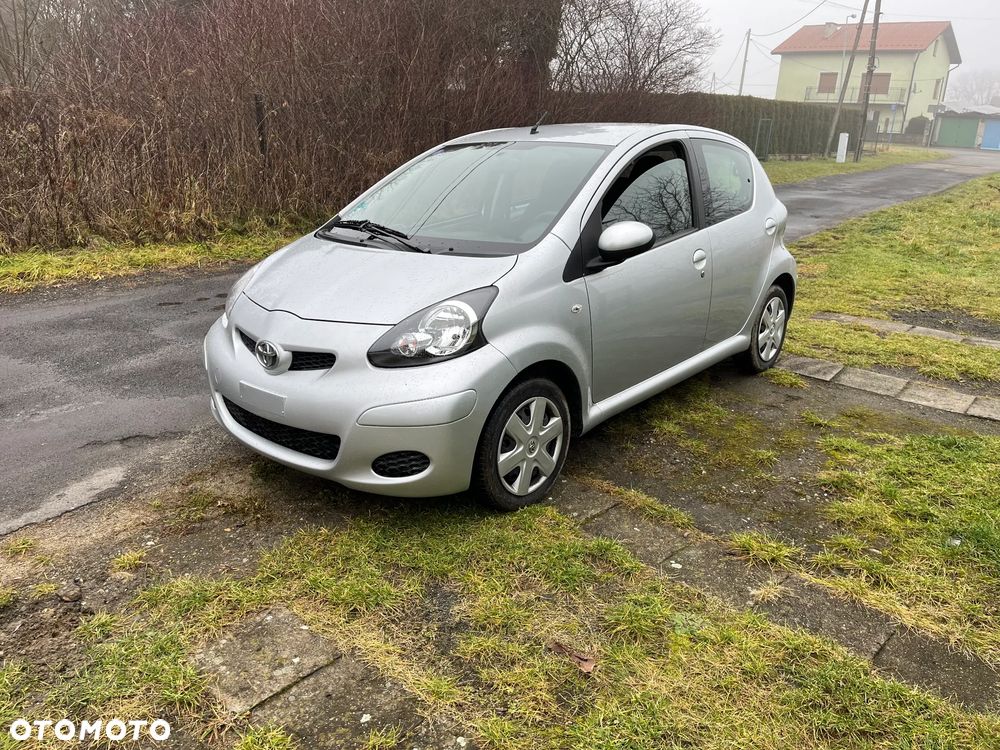 Toyota Aygo - 1