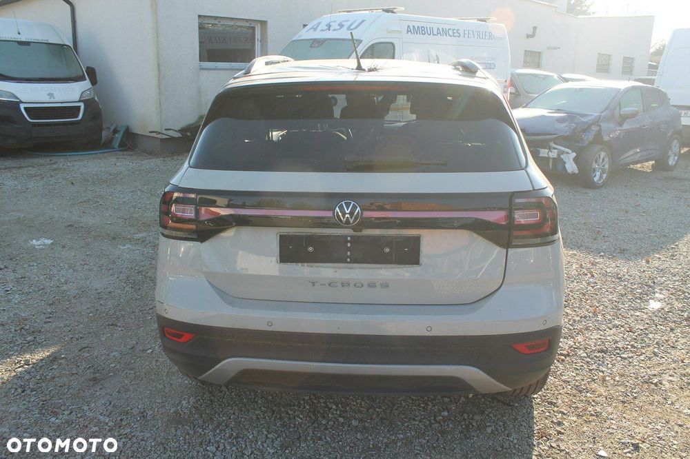 Volkswagen T-Cross - 6