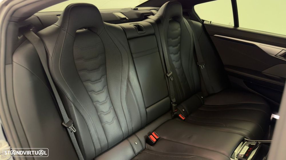 BMW 840 Gran Coupé d xDrive Pack M - 17