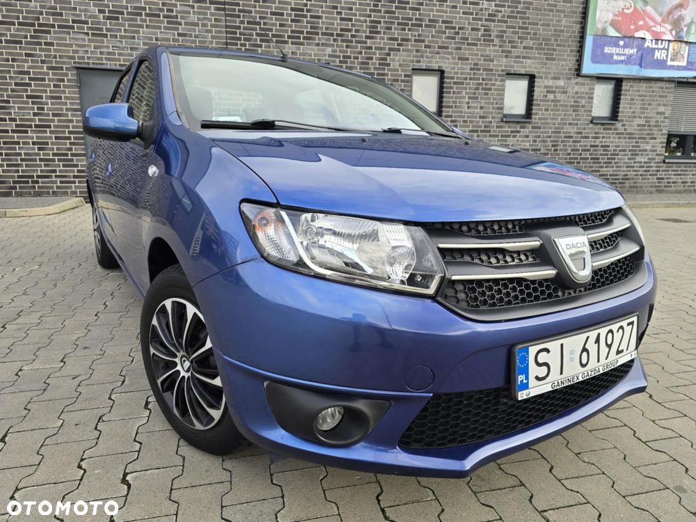 Dacia Logan 1.2 16V SL Celebration - 1
