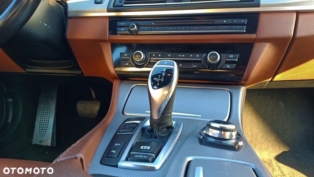 BMW Seria 5 535d xDrive - 8