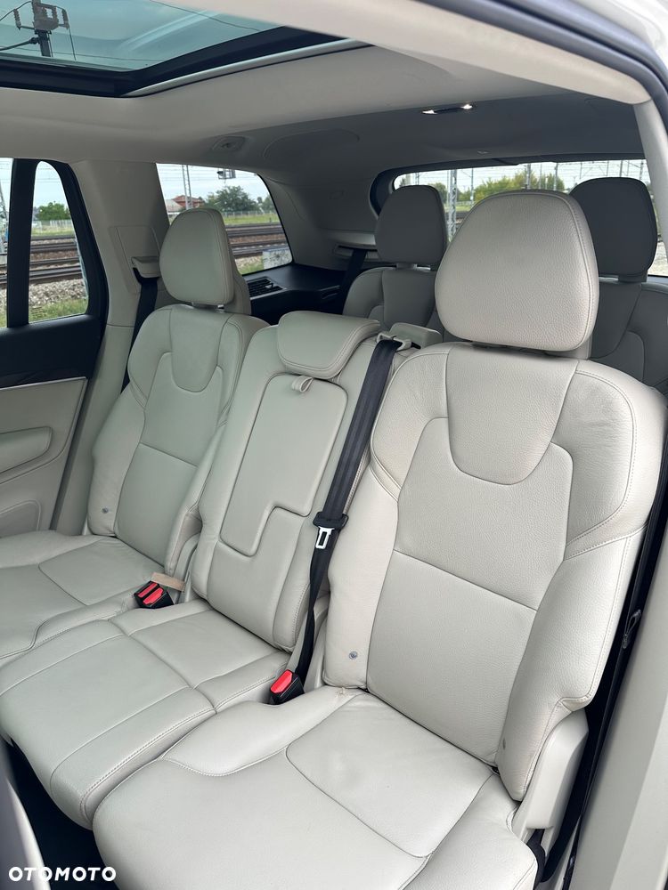 Volvo XC 90 T6 AWD Momentum - 16
