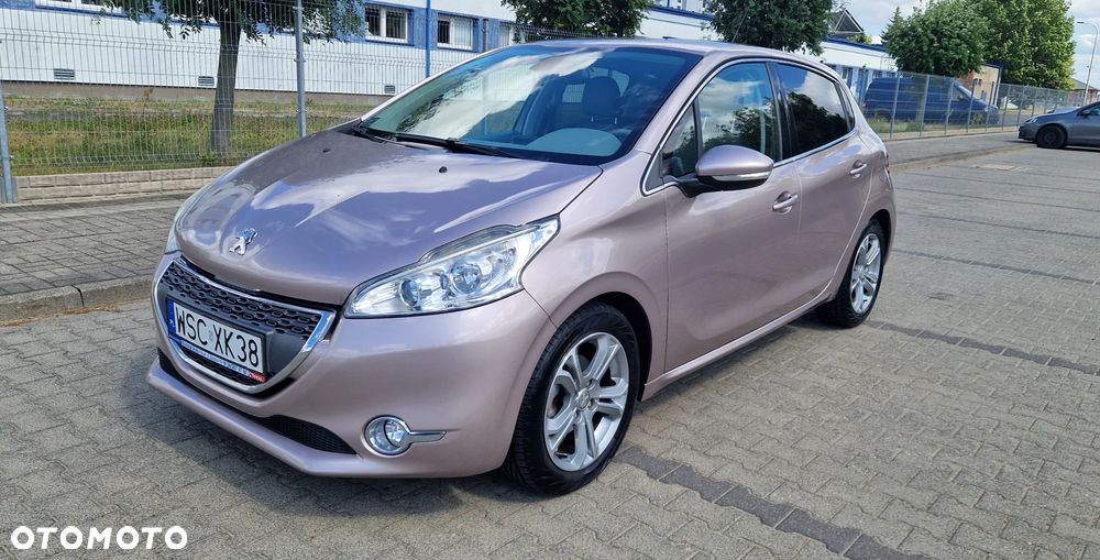 Peugeot 208 1.4 VTi Allure - 2