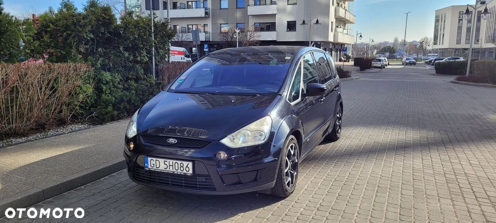 Ford S-Max 2.5 Titanium - 1