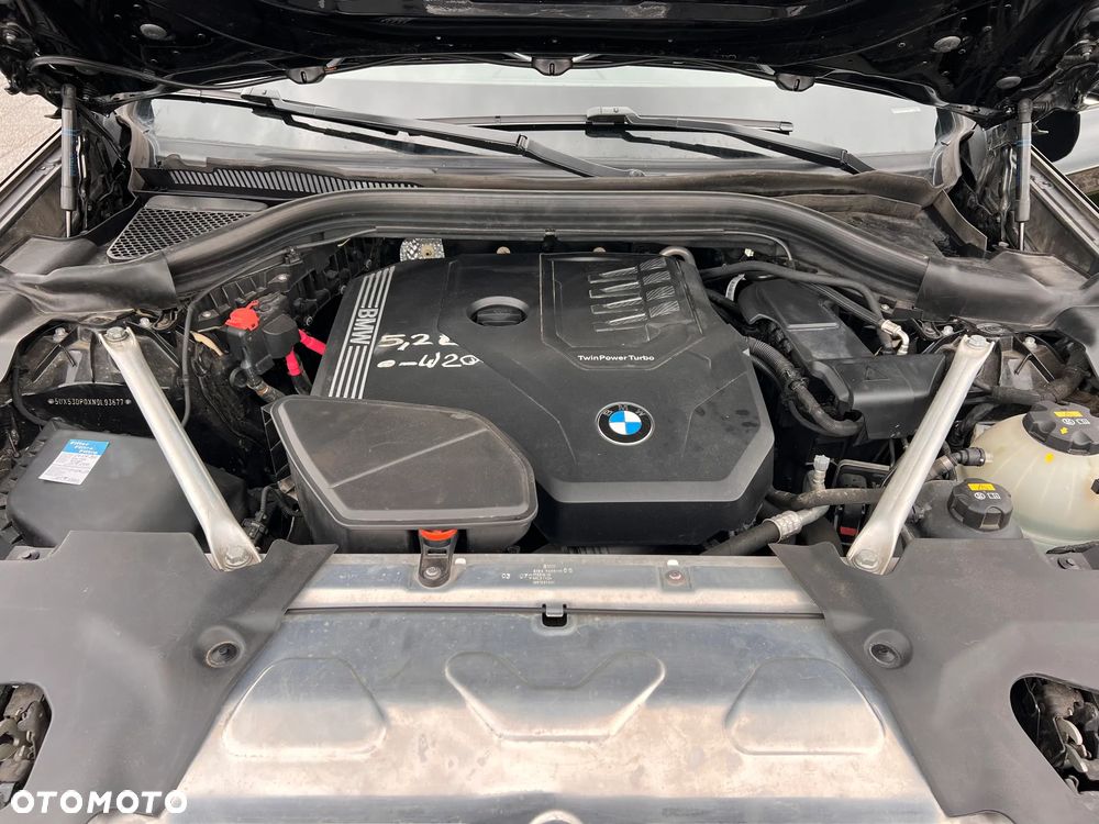 BMW X3 - 32