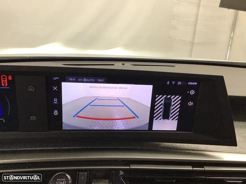 Peugeot 3008 1.2 Hybrid Allure e-DCS6 - 9