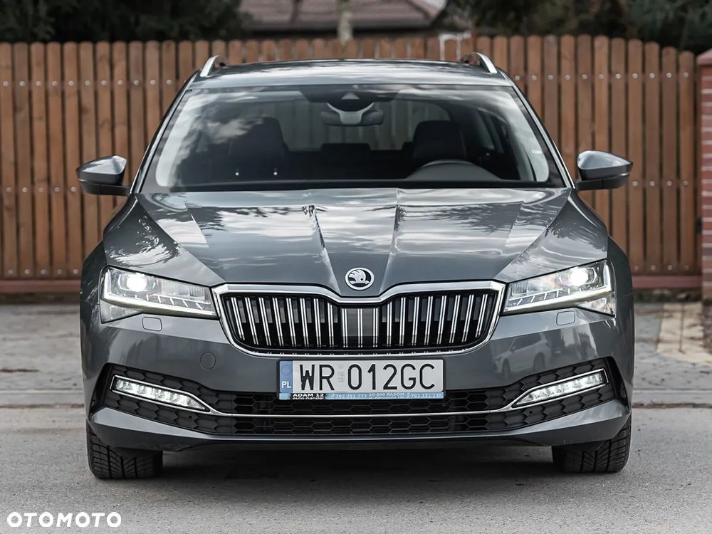 Skoda Superb 2.0 TDI DSG L&K - 25