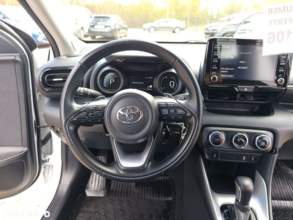 Toyota Yaris 1.5 Comfort CVT - 14