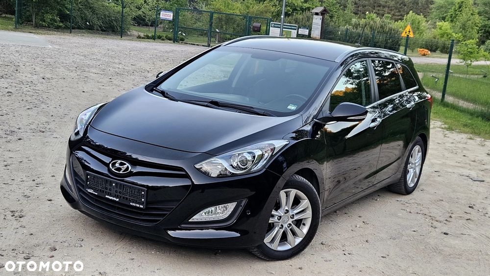 Hyundai i30 1.6 CRDi Automatik Style - 3