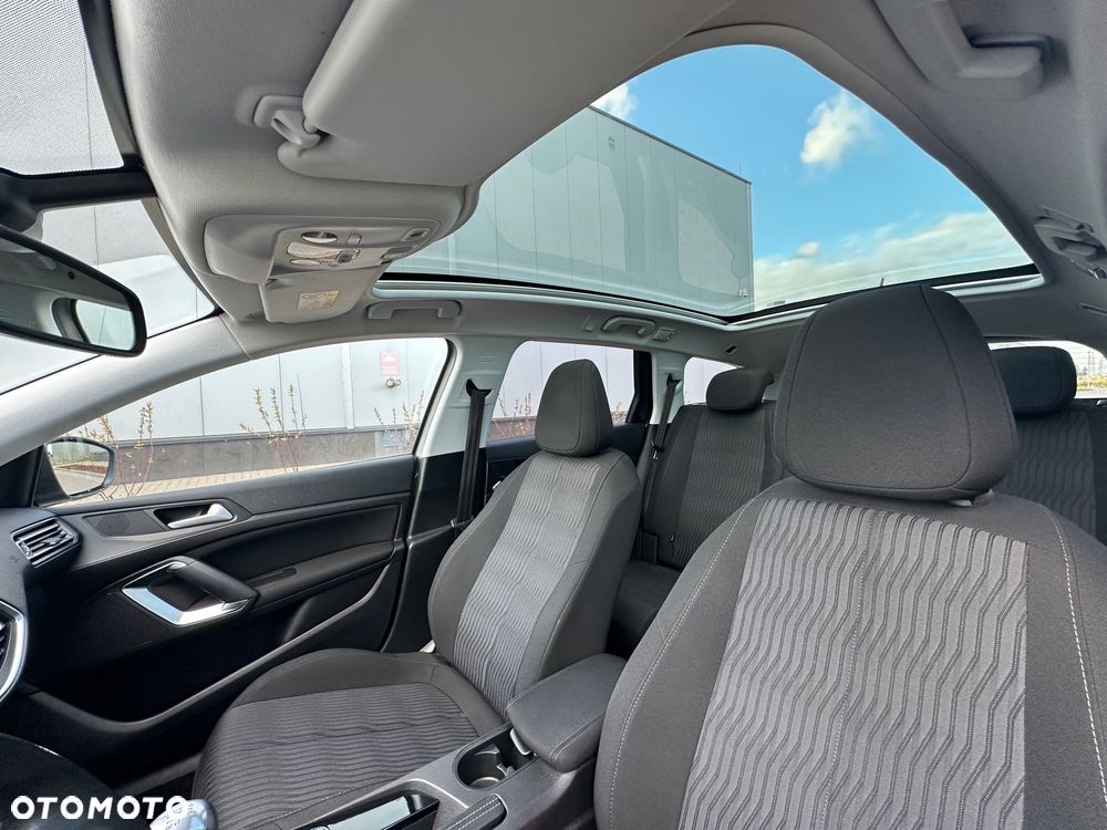 Peugeot 308 1.6 e-HDi Style STT - 8