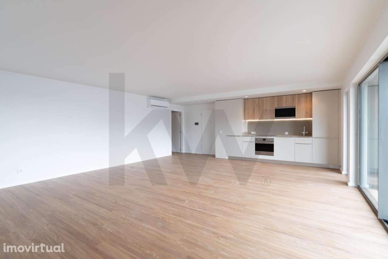 T4 premium em condomínio fechado com garagem e excelentes espaços exte - Grande imagem: 2/45