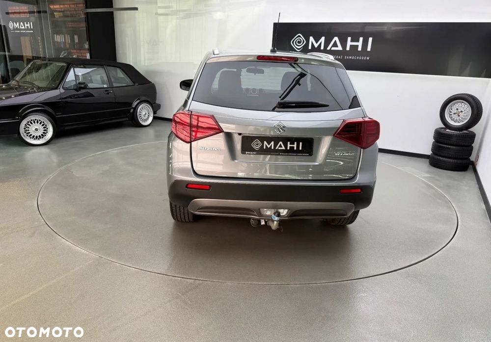 Suzuki Vitara 1.0 Boosterjet Premium 2WD - 10