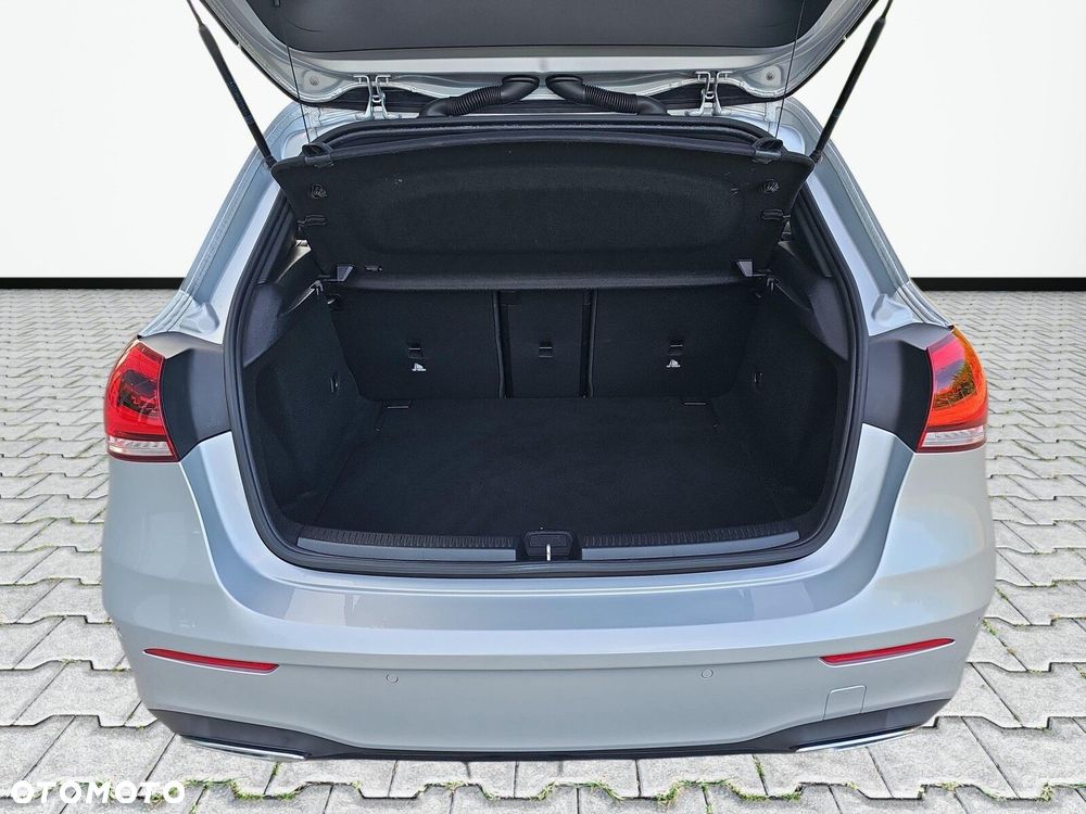 Mercedes-Benz Klasa A 220 4-Matic AMG Line 7G-DCT - 40