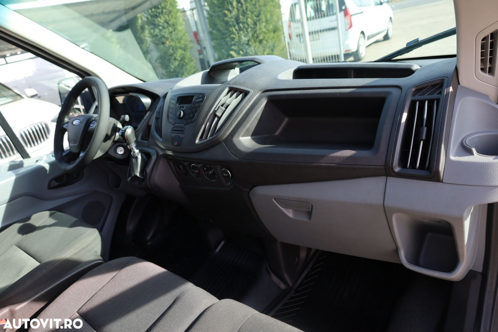 Ford Transit - 14
