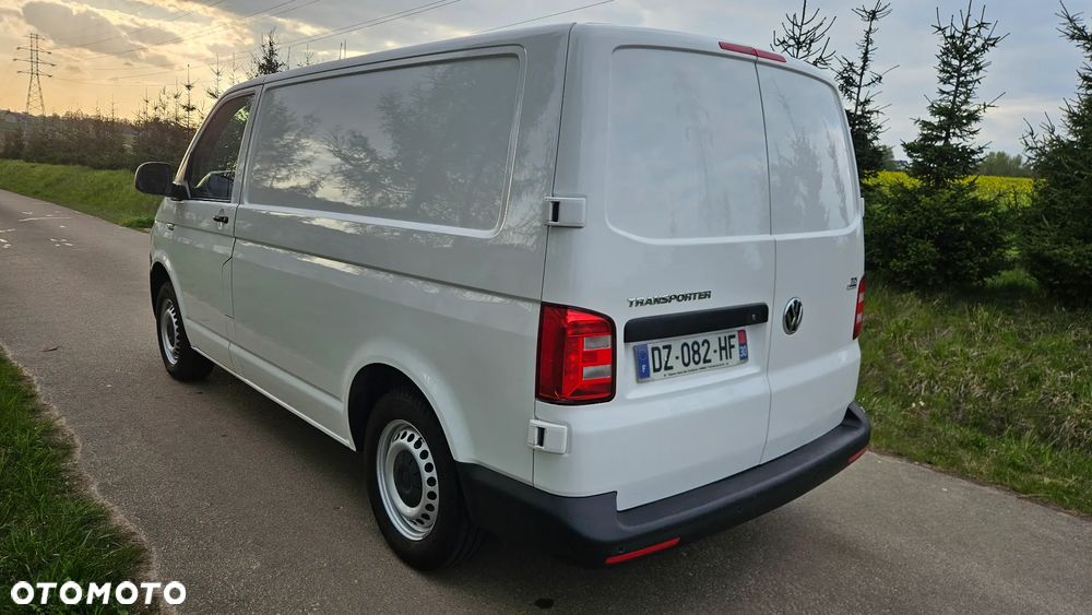 Volkswagen Transporter - 18