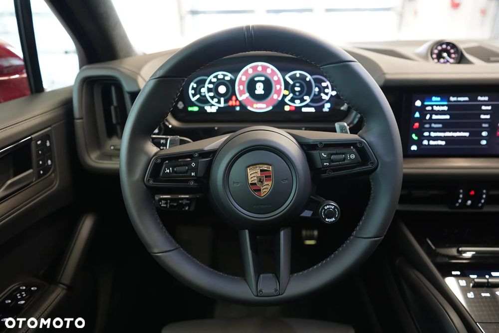 Porsche Cayenne GTS - 15