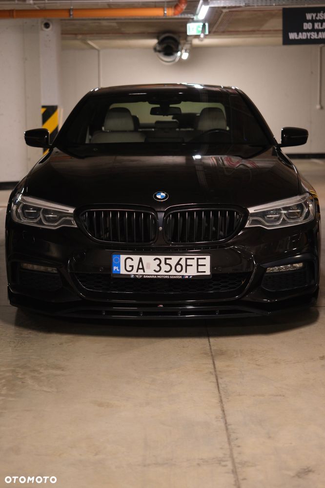 BMW Seria 5 520d xDrive MHEV M Sport sport - 2