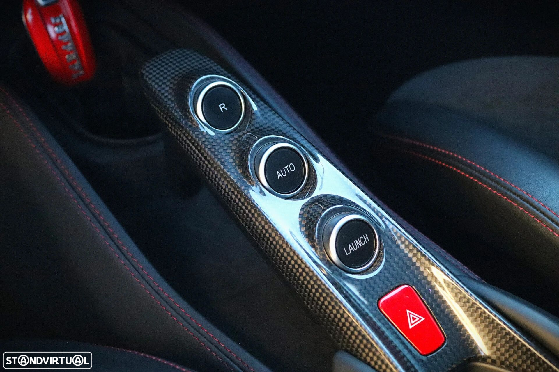 Ferrari F8 Tributo - 32