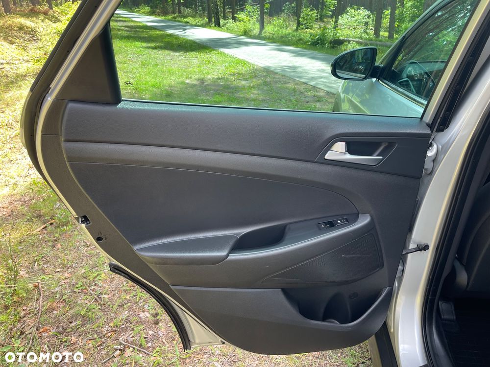 Hyundai Tucson blue 1.7 CRDi 2WD Passion Plus - 14