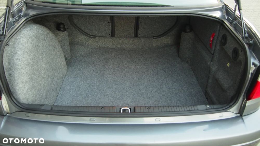 Opel Omega - 19