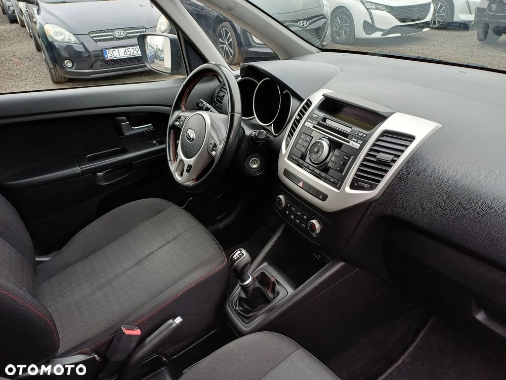 Kia Venga 1.4 CVVT Attract - 12