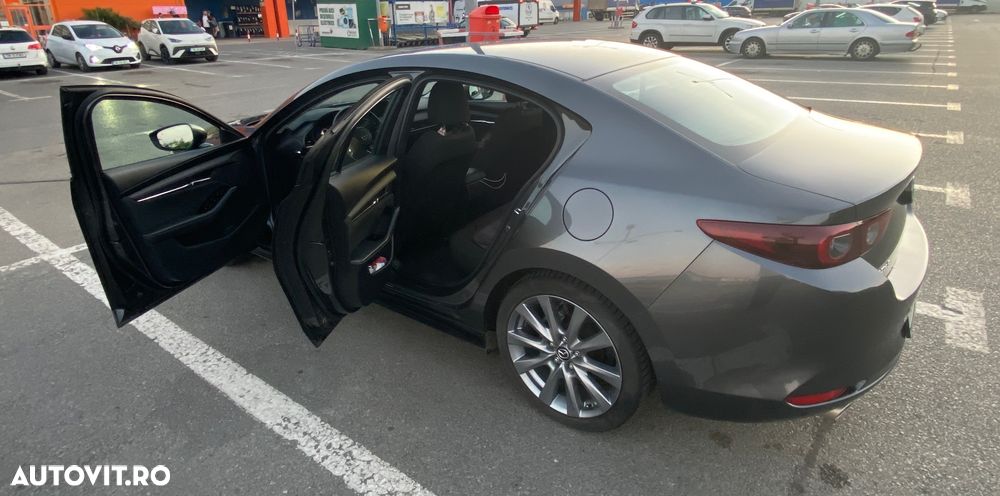MAZDA 3 2024 — imagine 8