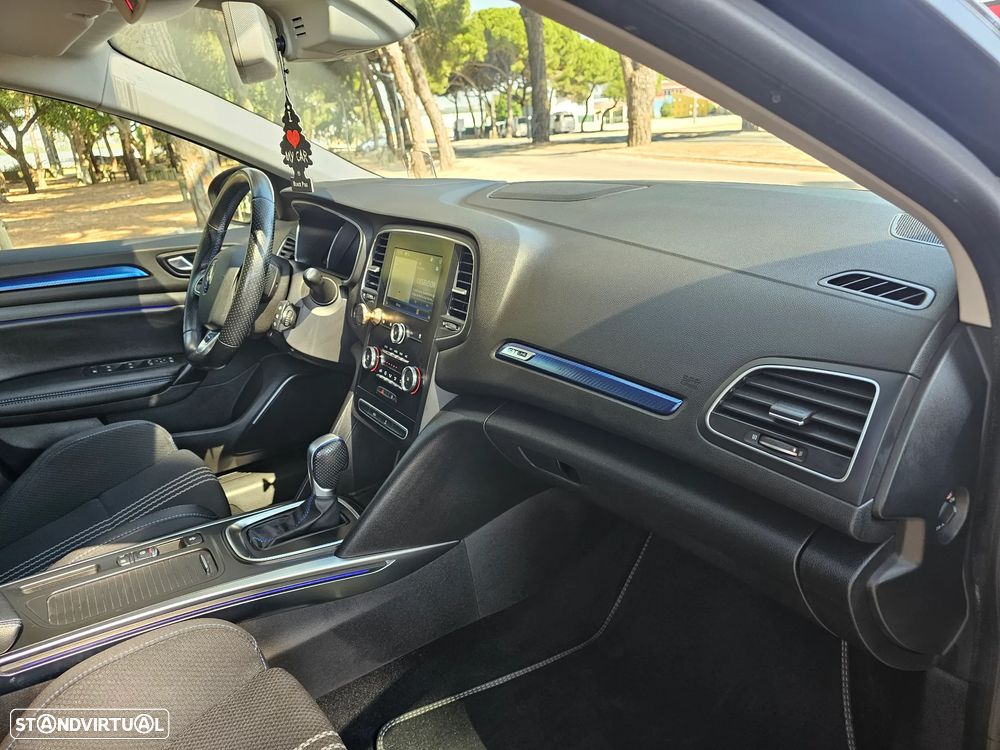 Renault Mégane 1.2 TCE GT Line EDC - 17