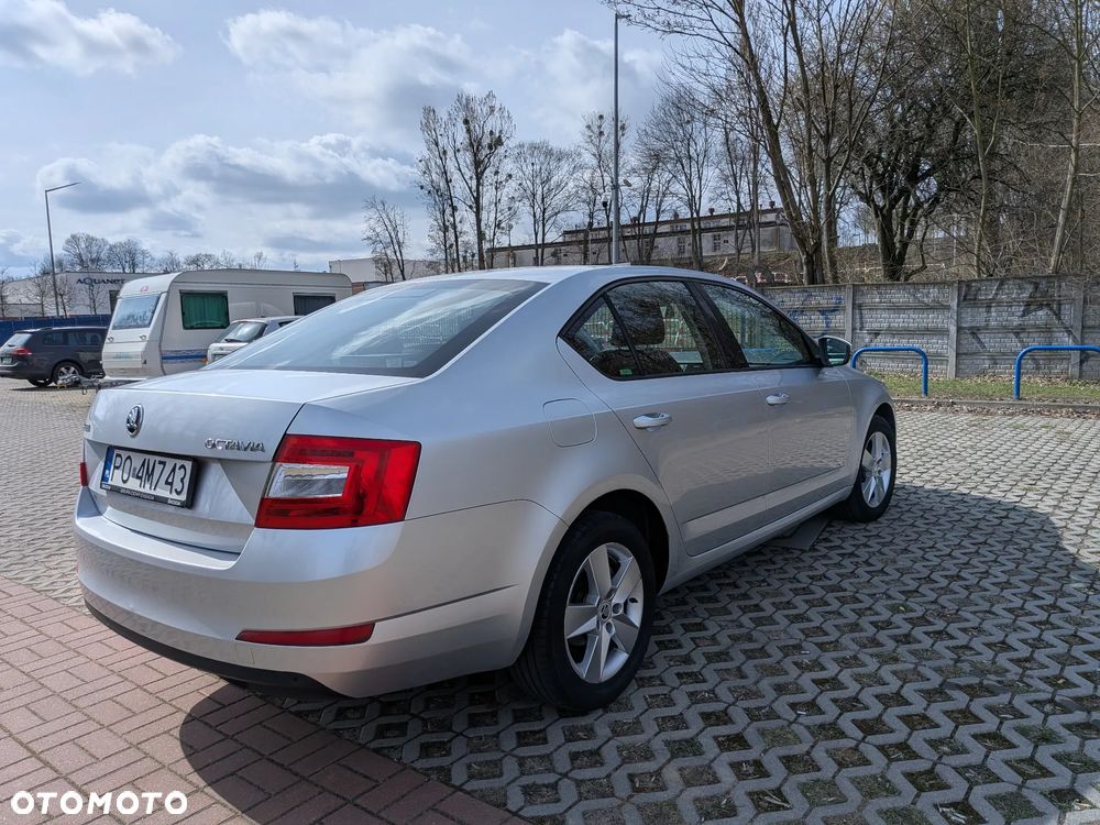 Skoda Octavia 1.6 TDI Ambition - 4