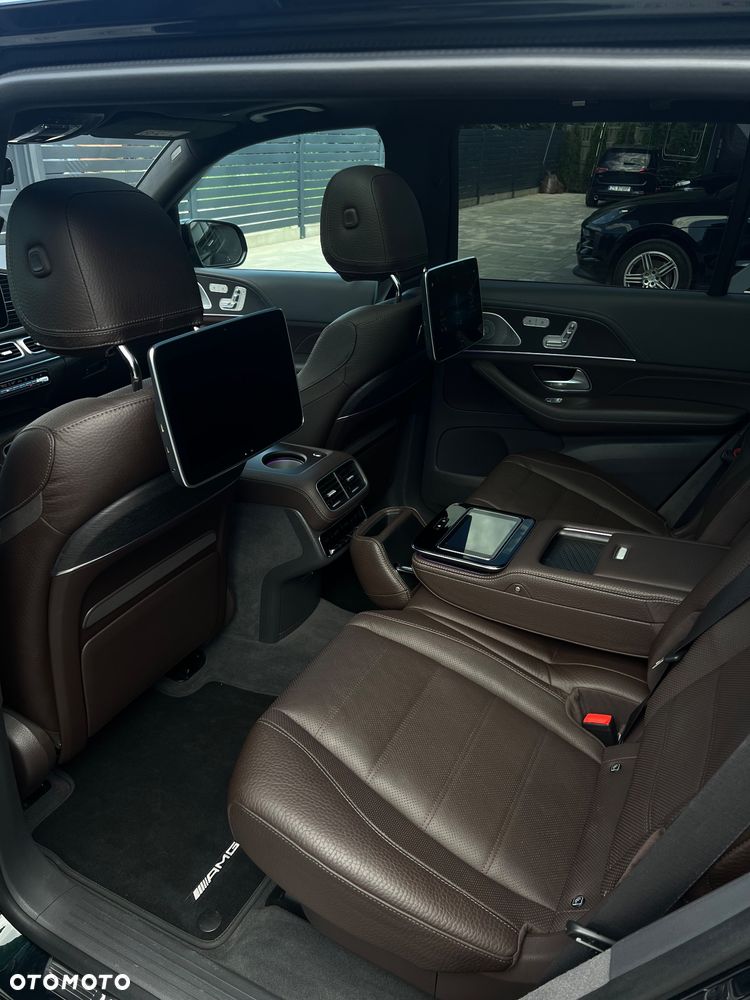 Mercedes-Benz GLS - 27