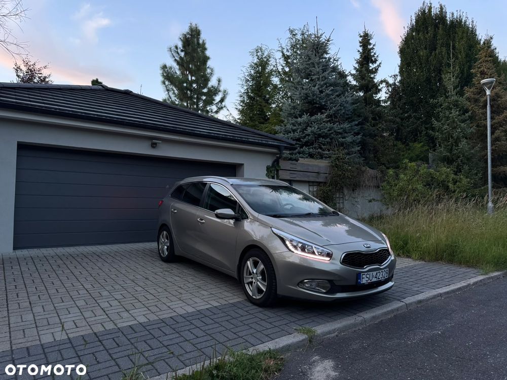 Kia Ceed - 5