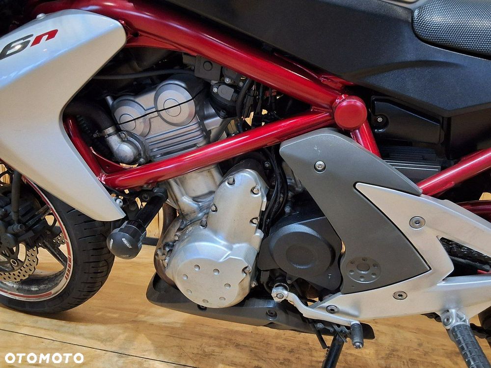 Kawasaki ER - 11