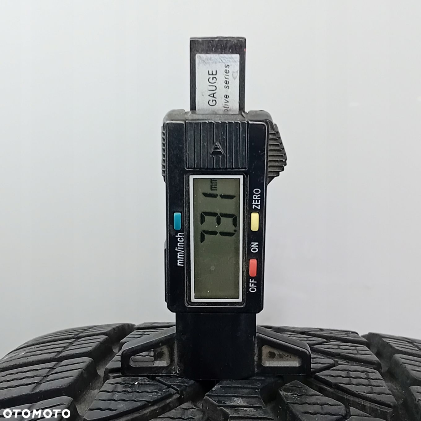 4x 205/55R16 opony zimowe Bridgestone Blizzak LM-32 7mm 84901 - 4