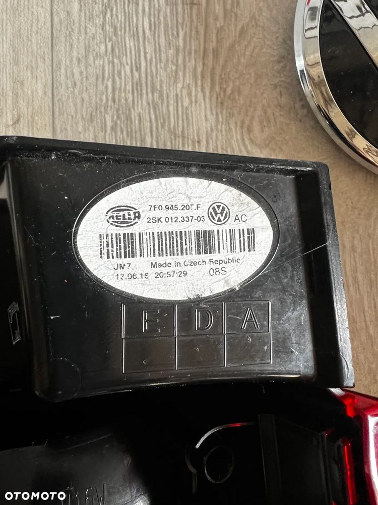 VOLKSWAGEN T6 T6.1 LAMPA LED PRAWA LEWA TYŁ TYLNA 7E0945208F 7E095207F - 4