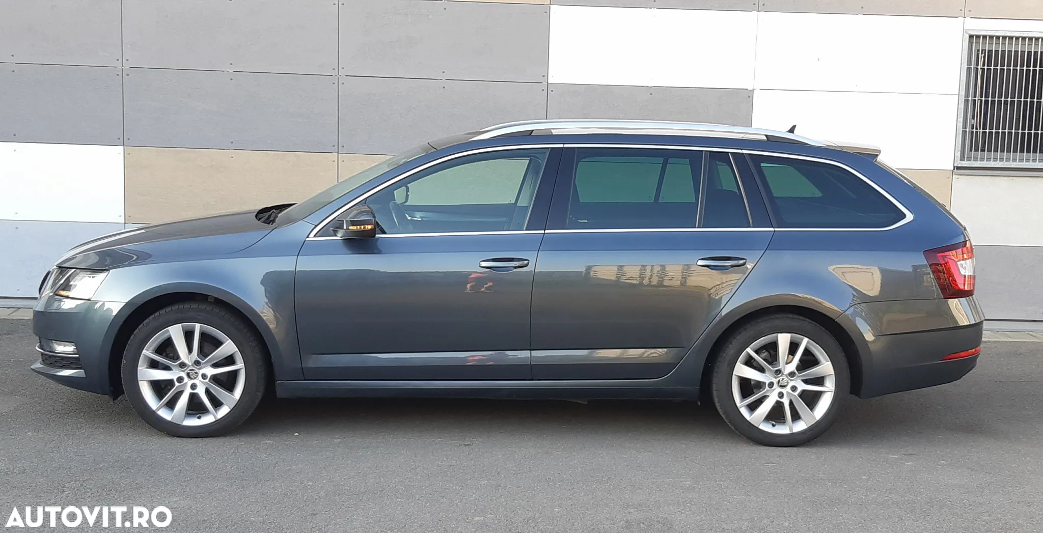 Skoda Octavia 2.0 TDI (Green tec) DSG Style - 11