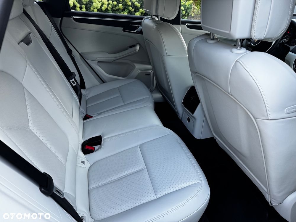 Porsche Macan Standard - 14