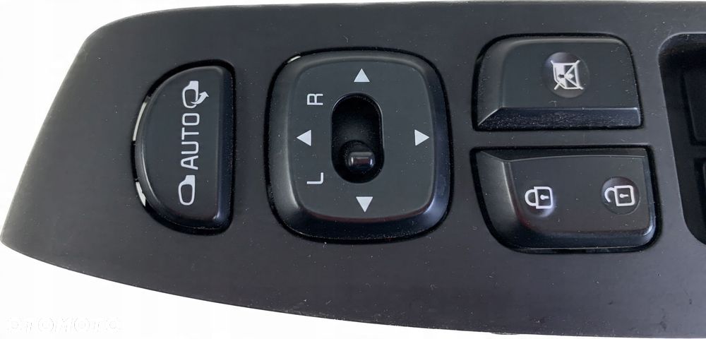 KIA SOUL II PANEL SZYB LUSTEREK 93570-B2130 - 10